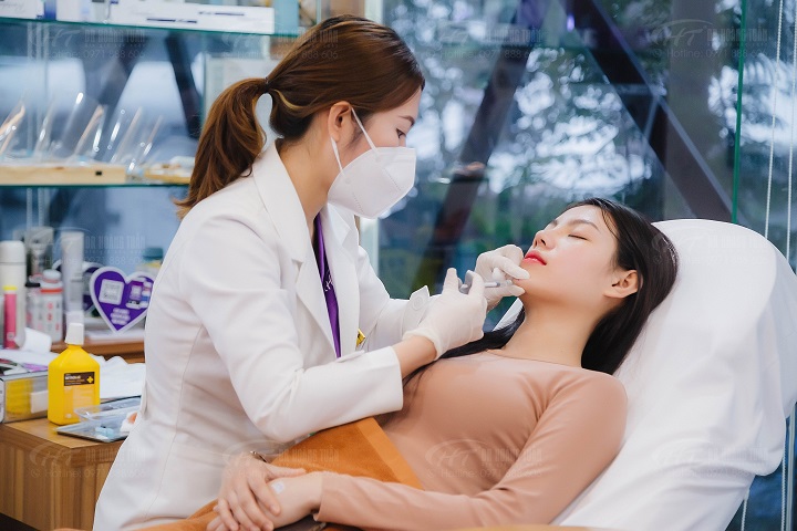 Thời gian tiêm chỉ mất khoảng 10 phút